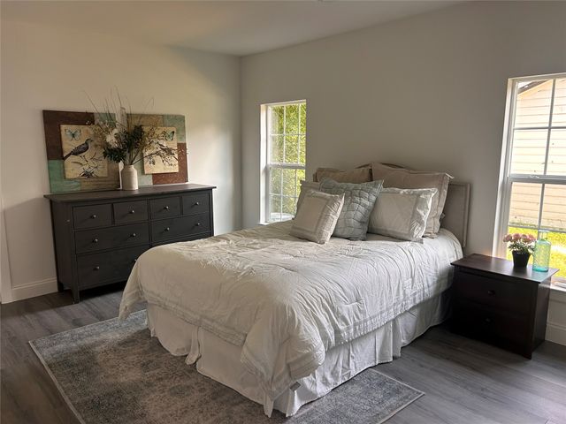 211 Kerby Street, Arlington, TX 76013