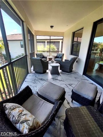 2353 Anguilla DR 202, Naples, FL 34120