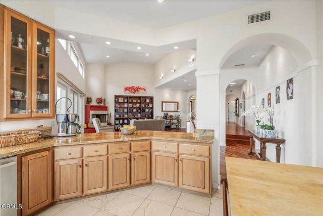 579 Glade Drive, Santa Paula, CA 93060