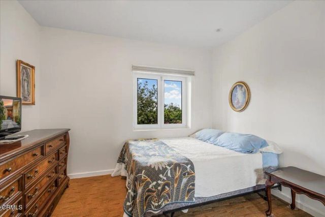 579 Glade Drive, Santa Paula, CA 93060