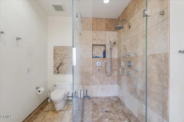 579 Glade Drive, Santa Paula, CA 93060