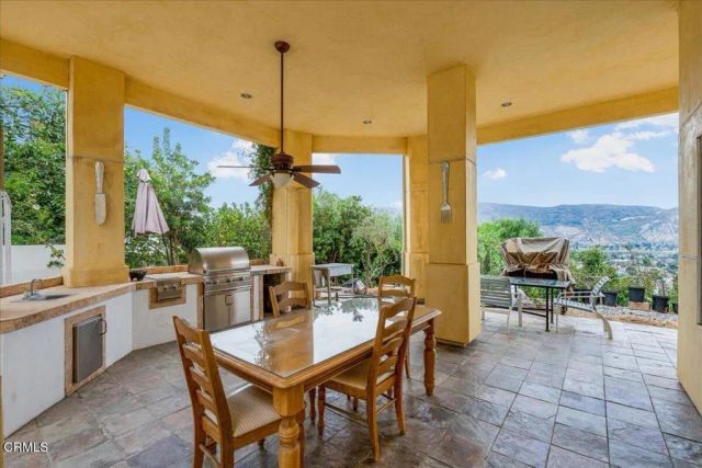 579 Glade Drive, Santa Paula, CA 93060