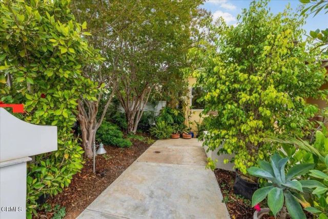 579 Glade Drive, Santa Paula, CA 93060