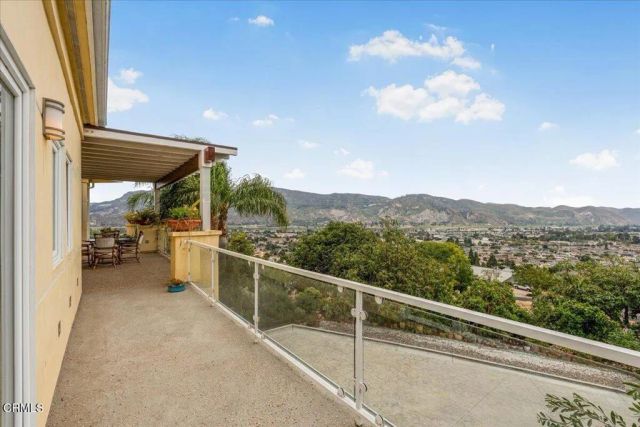 579 Glade Drive, Santa Paula, CA 93060