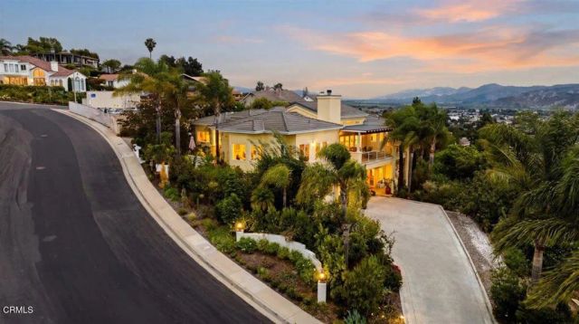 579 Glade Drive, Santa Paula, CA 93060
