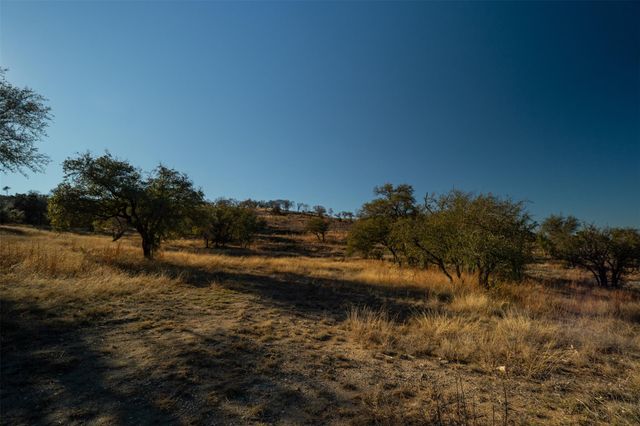 2530 County Road 408 S, Spicewood, TX 78669