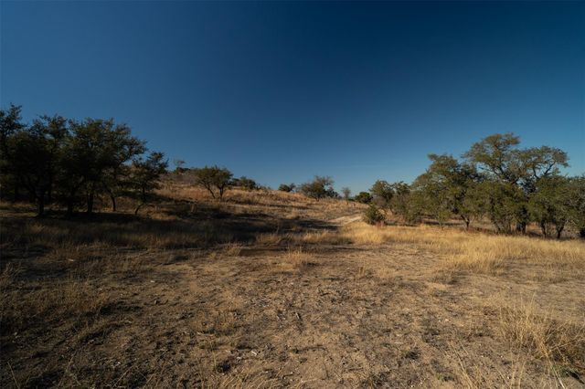 2530 County Road 408 S, Spicewood, TX 78669