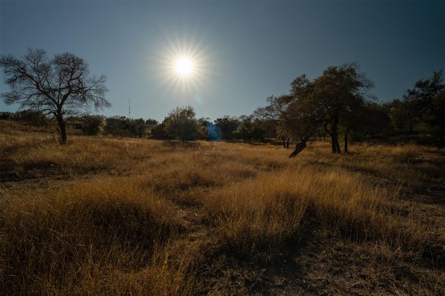 2530 County Road 408 S, Spicewood, TX 78669