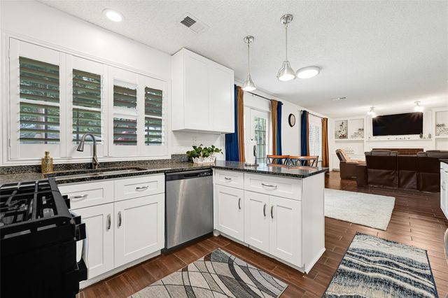 1130 Cascade Creek Drive, Katy, TX 77450