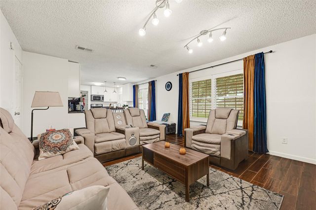 1130 Cascade Creek Drive, Katy, TX 77450