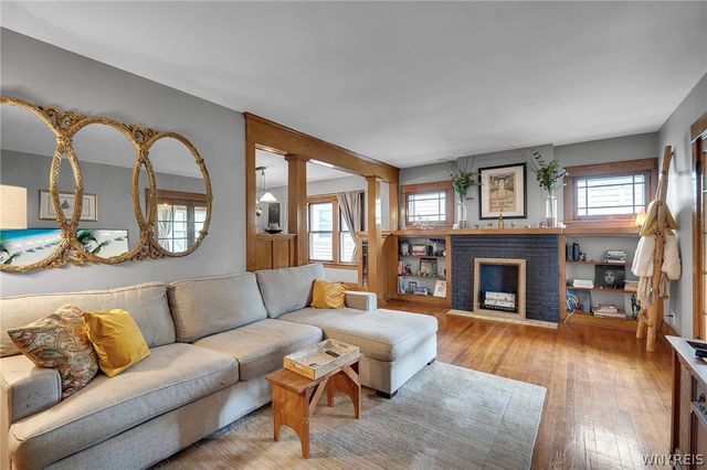 102 Saranac Avenue, Buffalo, NY 14216