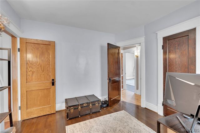 102 Saranac Avenue, Buffalo, NY 14216