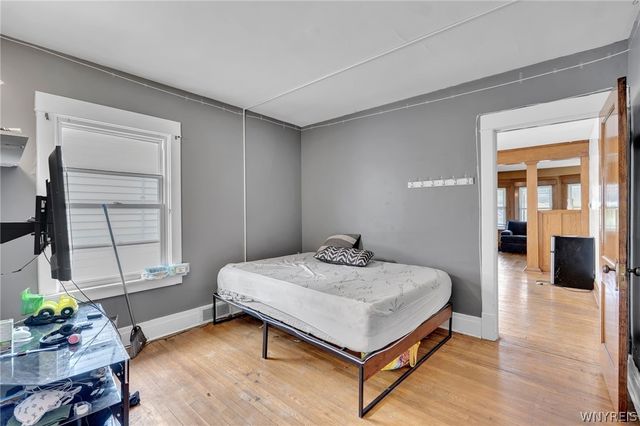 102 Saranac Avenue, Buffalo, NY 14216