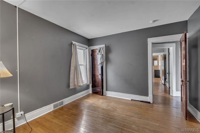 102 Saranac Avenue, Buffalo, NY 14216