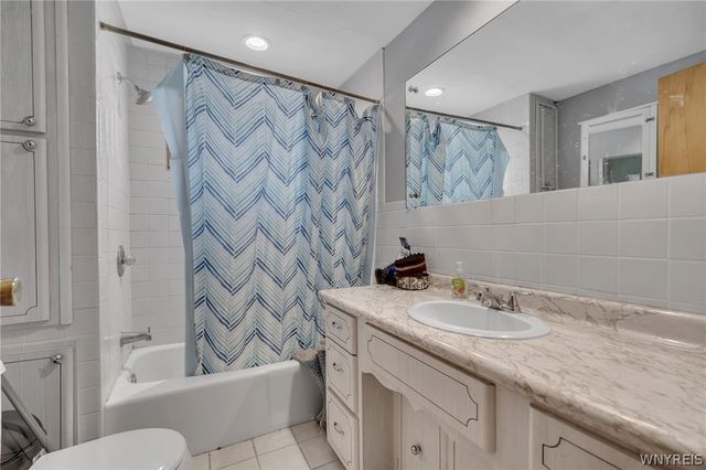 102 Saranac Avenue, Buffalo, NY 14216