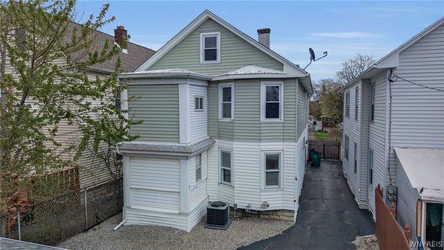 102 Saranac Avenue, Buffalo, NY 14216