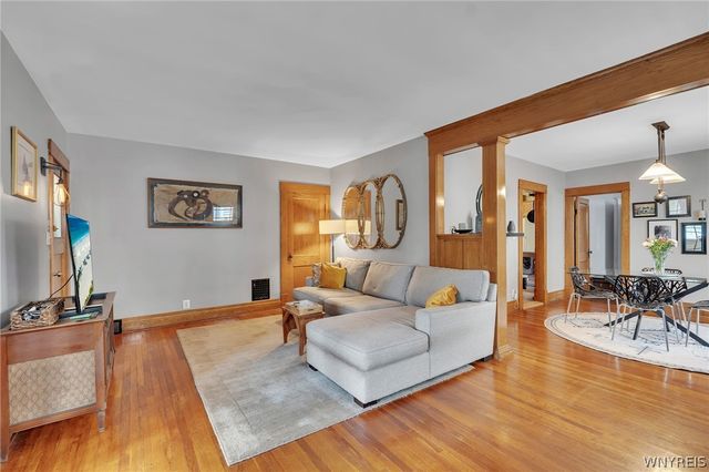 102 Saranac Avenue, Buffalo, NY 14216