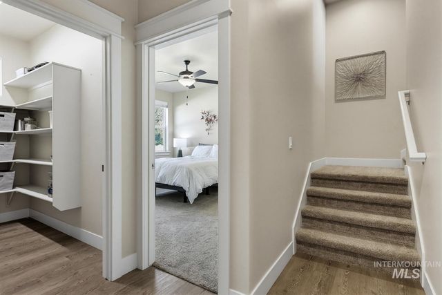 48 S Ravine Way, Nampa, ID 83687