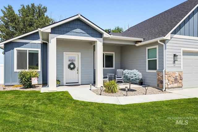 48 S Ravine Way, Nampa, ID 83687