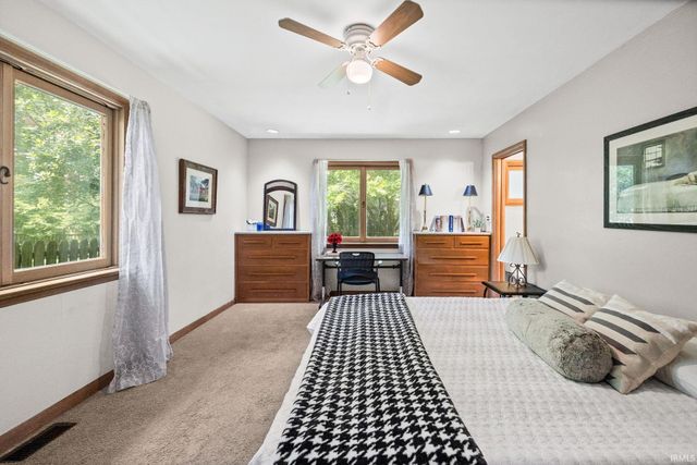 1837 Summit Drive, West Lafayette, IN 47906