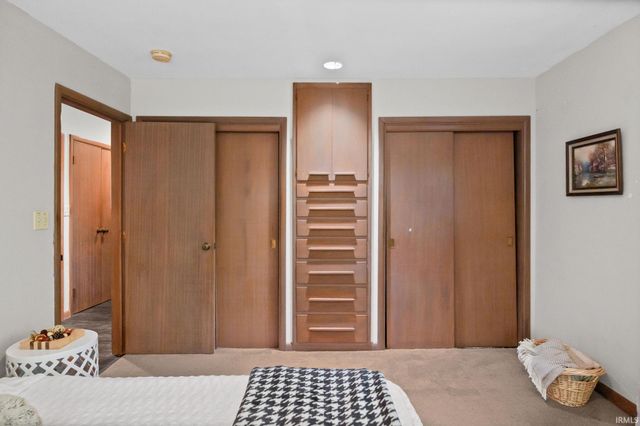 1837 Summit Drive, West Lafayette, IN 47906