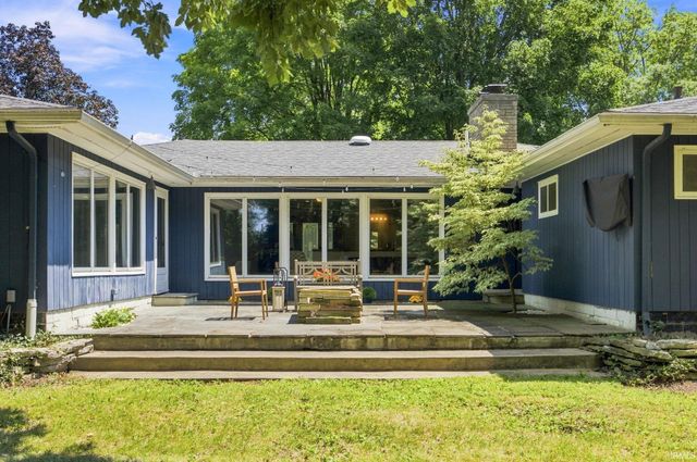 1837 Summit Drive, West Lafayette, IN 47906