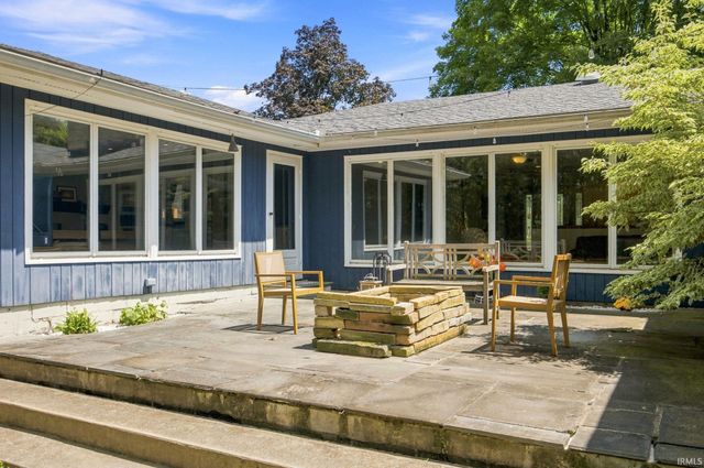 1837 Summit Drive, West Lafayette, IN 47906