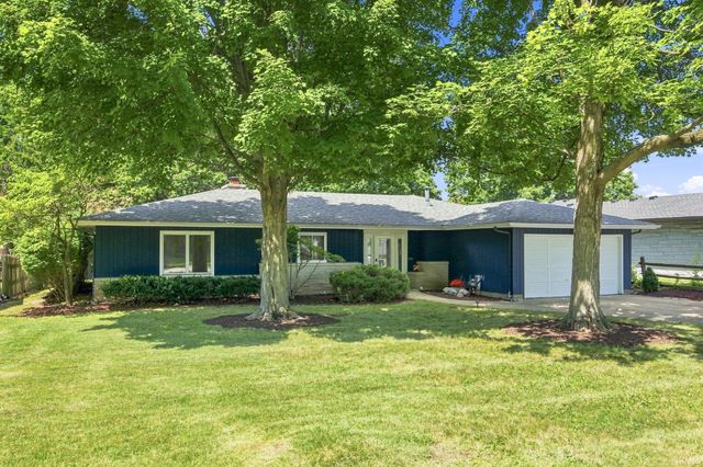 1837 Summit Drive, West Lafayette, IN 47906