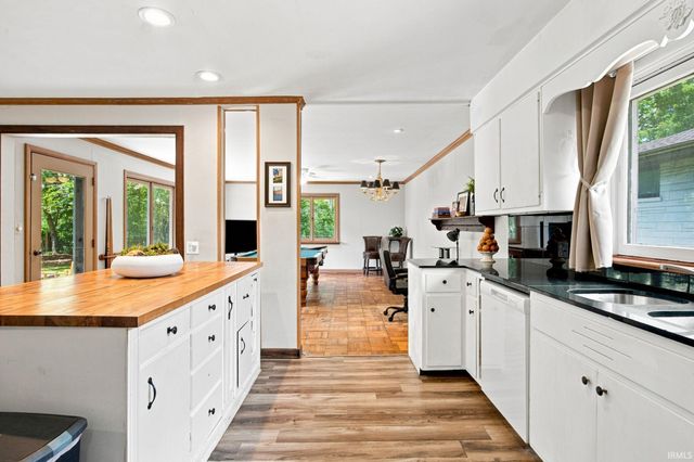 1837 Summit Drive, West Lafayette, IN 47906