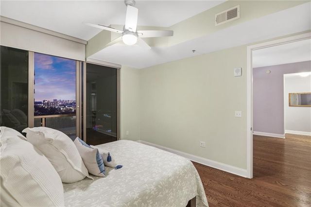 270 17th Street NW 2210, Atlanta, GA 30363