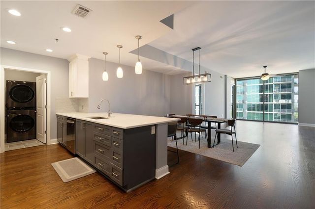 270 17th Street NW 2210, Atlanta, GA 30363