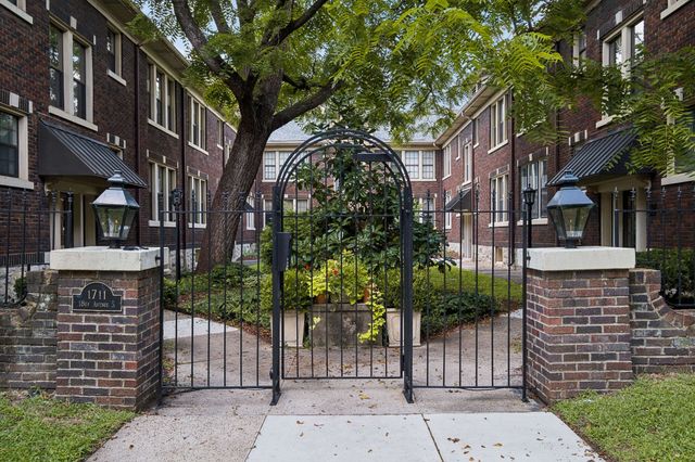 1711 18th Ave S Apt A3, Nashville, TN 37212