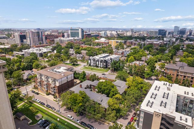 1711 18th Ave S Apt A3, Nashville, TN 37212