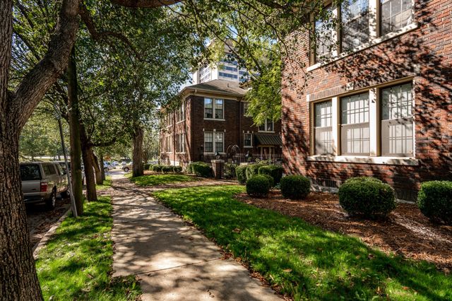 1711 18th Ave S Apt A3, Nashville, TN 37212