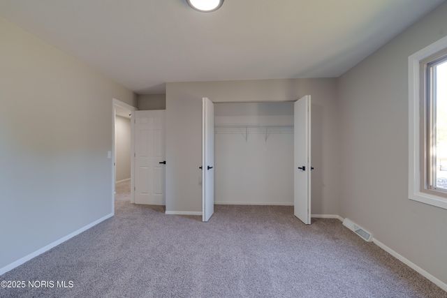 2014 Inglewood Road, Holland, OH 43528