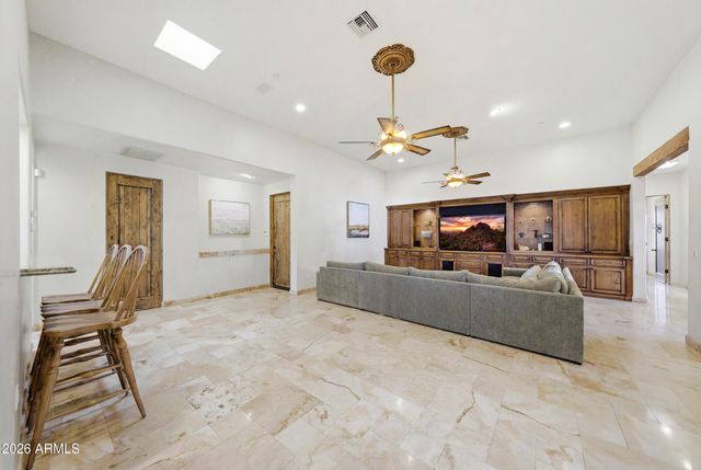 7035 E Berneil Drive, Paradise Valley, AZ 85253