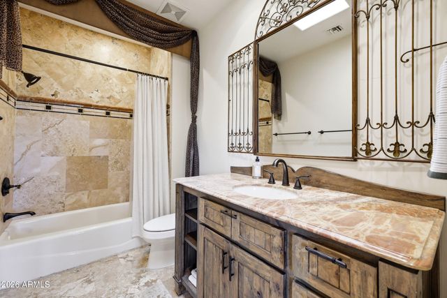 7035 E Berneil Drive, Paradise Valley, AZ 85253