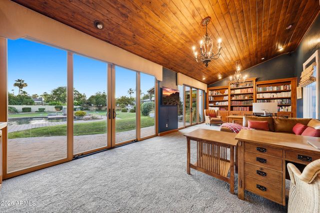 7035 E Berneil Drive, Paradise Valley, AZ 85253