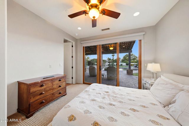 7035 E Berneil Drive, Paradise Valley, AZ 85253