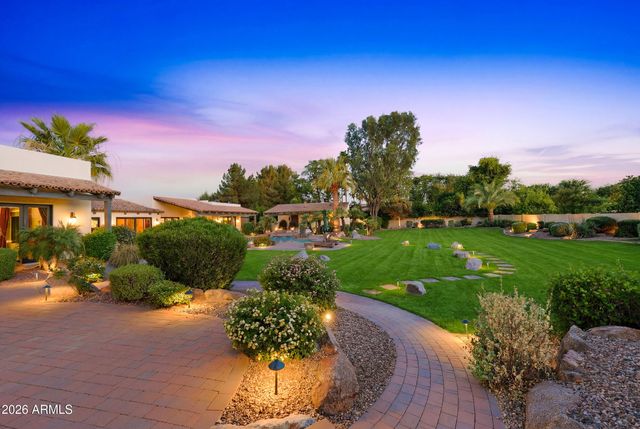 7035 E Berneil Drive, Paradise Valley, AZ 85253