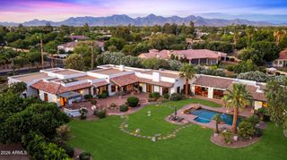 7035 E Berneil Drive, Paradise Valley, AZ 85253