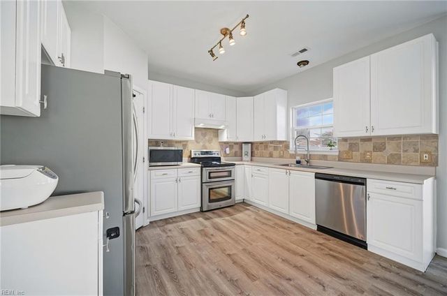 202 Cameron XING, Suffolk, VA 23434