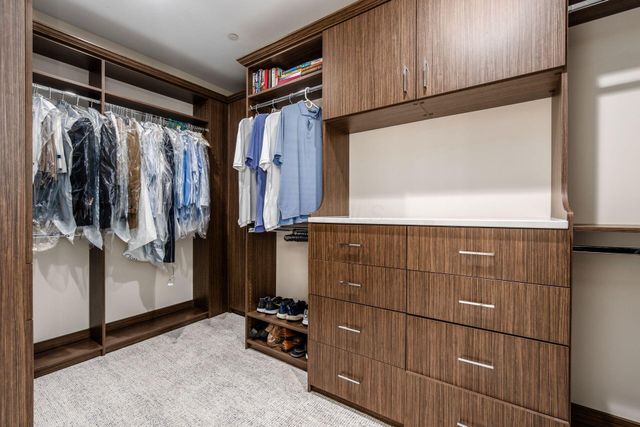 250 W Spring Street, 626, Columbus, OH 43215