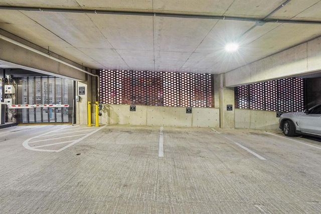 250 W Spring Street, 626, Columbus, OH 43215