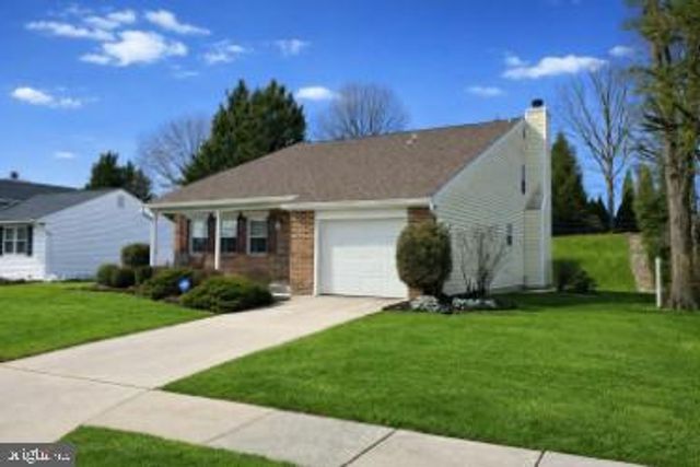 9228 BOWLINE RD, Baltimore, MD 21236