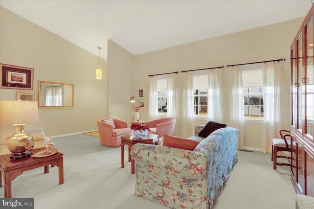 9228 BOWLINE RD, Baltimore, MD 21236