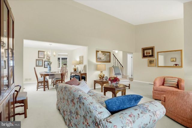 9228 BOWLINE RD, Baltimore, MD 21236