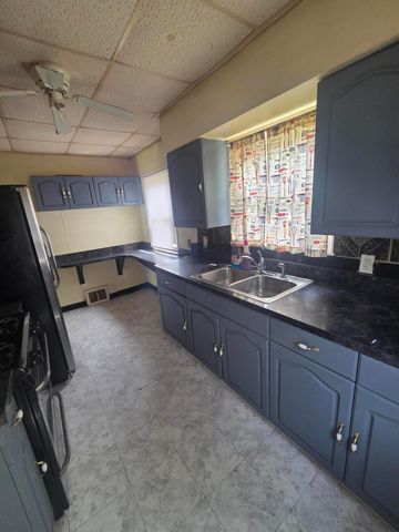 201 Johnson Street, Gary, IN 46402