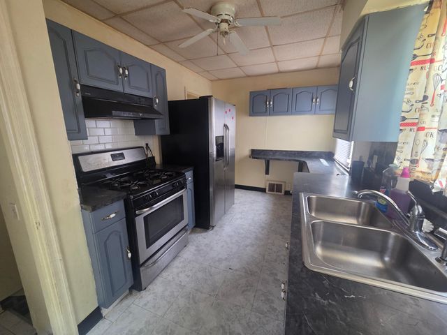 201 Johnson Street, Gary, IN 46402