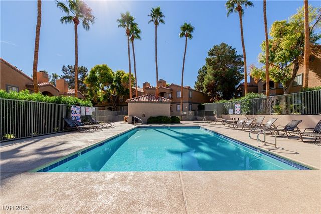 221 Mission Catalina Lane 101, Las Vegas, NV 89107